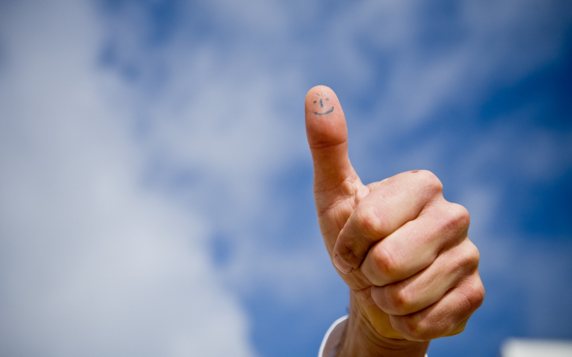 Thumps up!